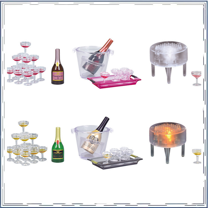 Champagne Tower Set - نموذج زجاجة نبيذ صغيرة على شكل