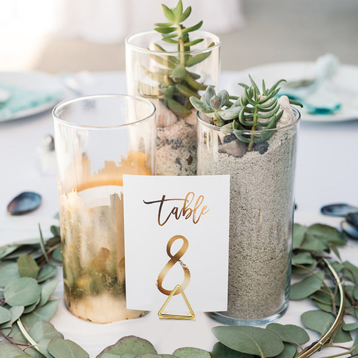 مثلث شكل حامل بطاقة الجدول ، م - مراجعة Table Number Gold وسعره