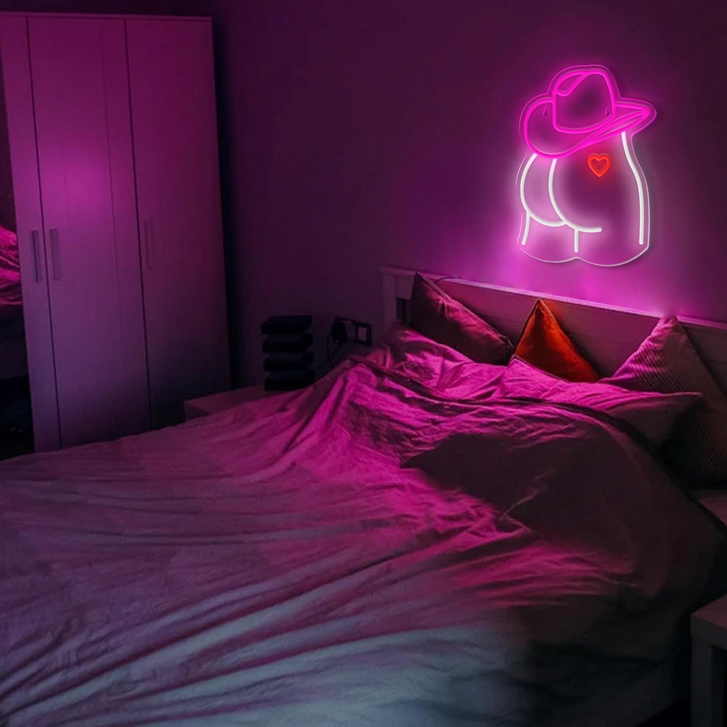 لافتة نيون بتصميم راعية البقر، - مراجعة Wedding Led وسعره