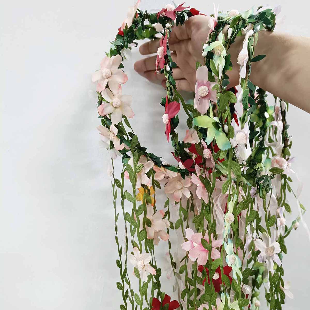 البوهيمي الروطان زهرة فاينز عق - مراجعة Wedding Arch Flower وسعره