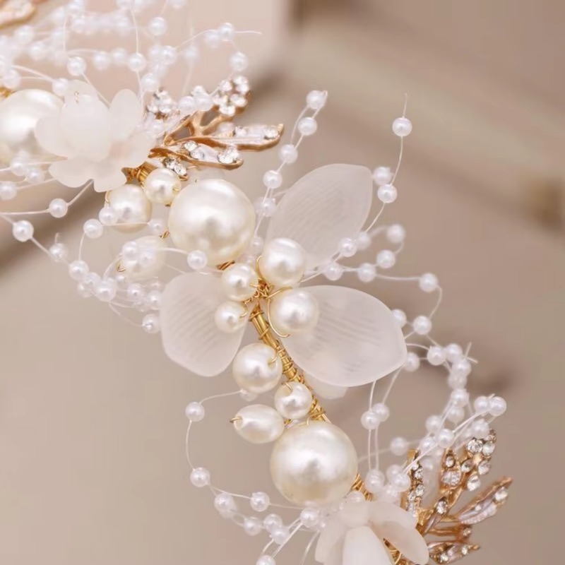 إكسسوارات شعر على شكل تاج أمير - مراجعة Wedding Arch Flower وسعره