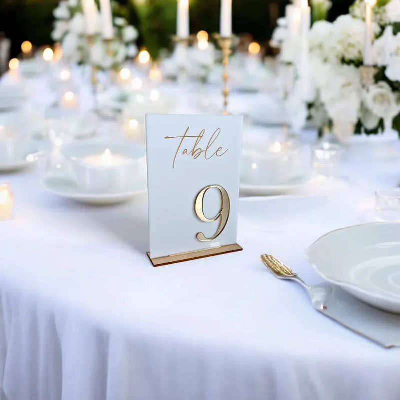أرقام طاولات الزفاف للاحتفالات - مراجعة Table Number Gold وسعره